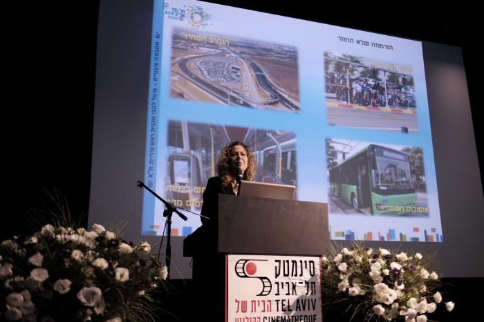 הגדל תמונה
