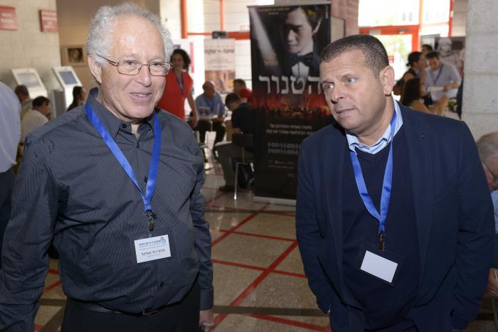 הגדל תמונה