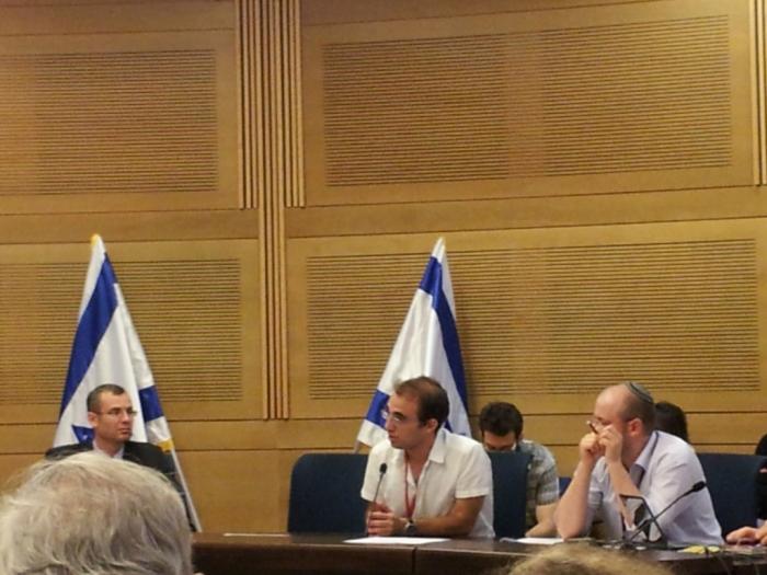 הגדל תמונה