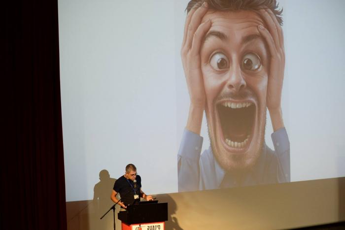 הגדל תמונה