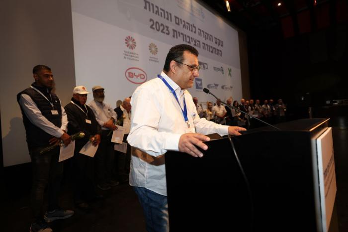 הגדל תמונה