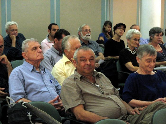 הגדל תמונה