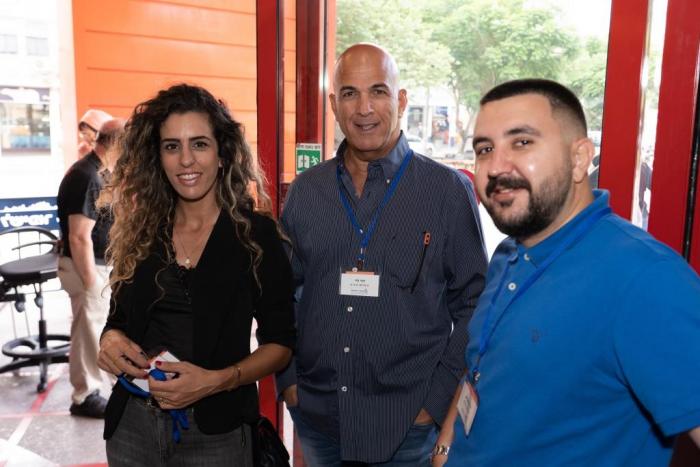 הגדל תמונה