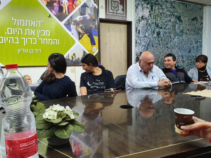 הגדל תמונה